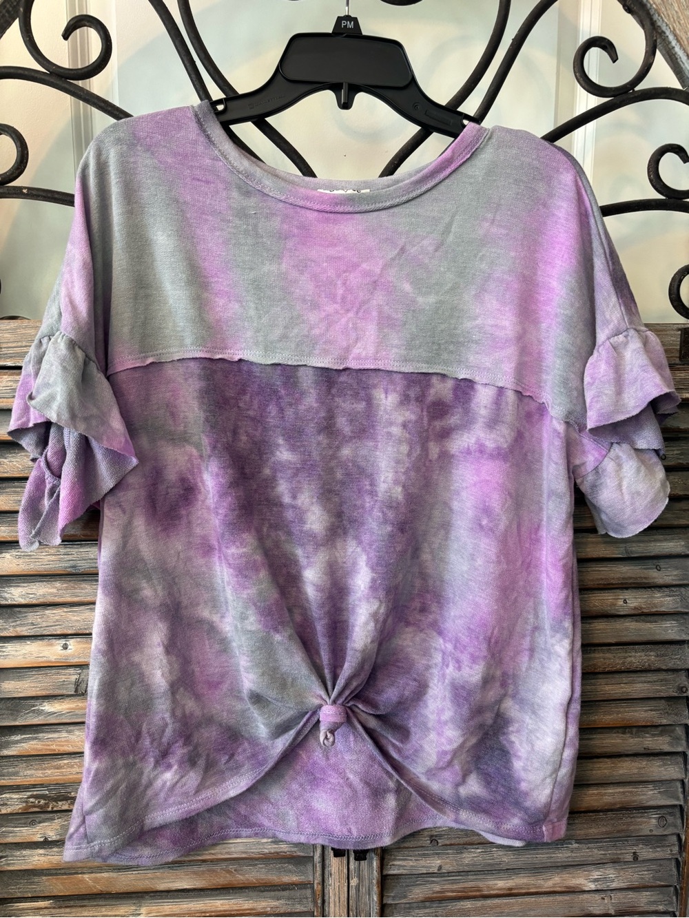 Women's Lavender Tie-Dye Ruffle Sleeve Knot Front Top